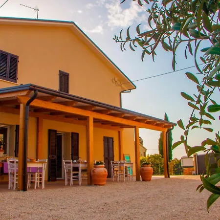 ラグジュアリーテント Agriturismo La Viola E Il Sole フェルモ