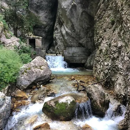 Agriturismo La Viola E Il Sole * フェルモ