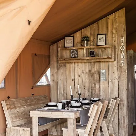 ラグジュアリーテント Agriturismo La Viola E Il Sole フェルモ